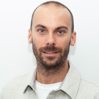 Simon Whitley