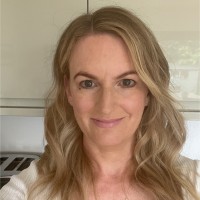 Claire MacArthur