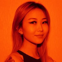 Veronika Li