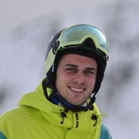 Adrián León