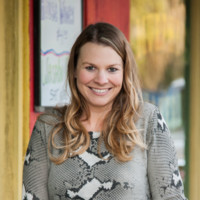 Laura Manning