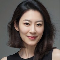 Luna Yue Ren