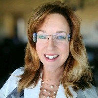 Dr. Pamela Peszek
