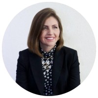 BEATRIZ HERNANDEZ R.