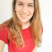 Julia Girard