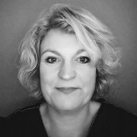 Nicoline Van Den Bosch