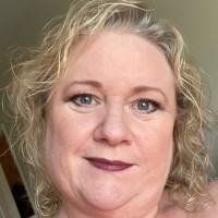 Lisa Newcomb