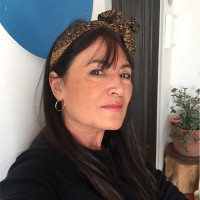 Luciana T.