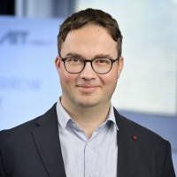 Dr.-Ing. Vazul Boros Mba