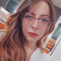 Aline Stori
