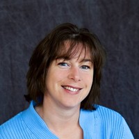 Suzanne Russell, CMT
