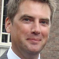 Simon Tucker