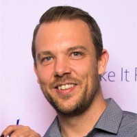 Edward Ruzek