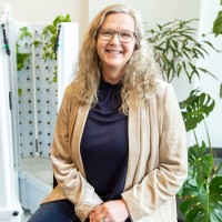 Dr. Kim Smith Kolasa