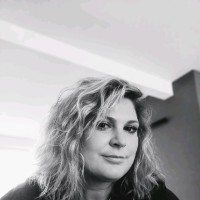 LAURIE GHEYSEN