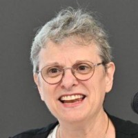 Silvia Perel-Levin