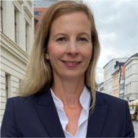 Dr. Eva Bittner