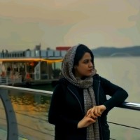 roya Nazari