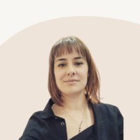 Özge Acar