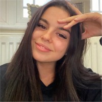 Olivia Jones