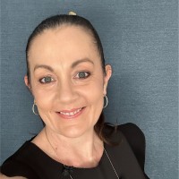 Karen Stach