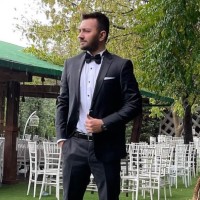 Enes Ç.