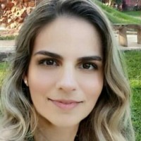 Thais Castello Branco