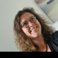 Esther Hoven