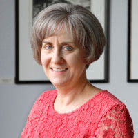 Elizabeth Small