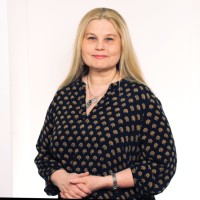 Sari Eager