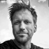 Tobias Hill