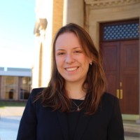 Elizabeth Dickinson