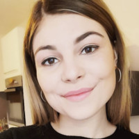 Eva Chloe