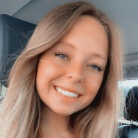 Hannah Cox
