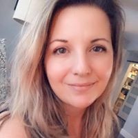 Lindsay Read
