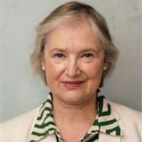 Caroline Bach