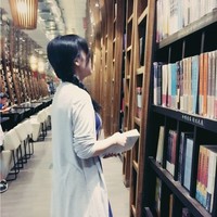 黄盈盈