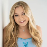 Elizabeth Gelber