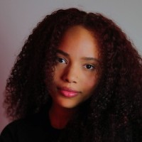 Briana Lee