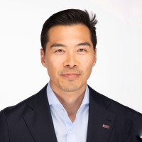 Brian Pong, Cfa
