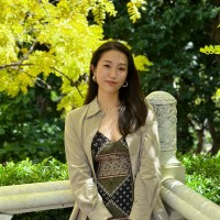 Stella Zhou