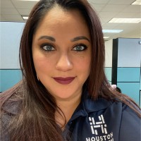 Eliza Becerril, Msiop