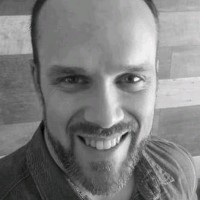 Daniel Charest