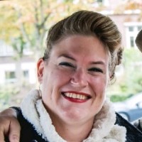 Suzanne Van Beek - Grob