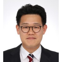 Seung Mo Yang