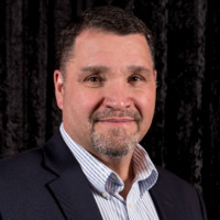 Tim Stelzer