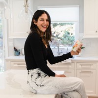 Lauren Kelly, MS, RD / Holistic Nutritionist