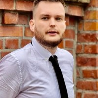 Adrian Pawelczyk