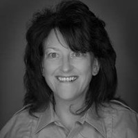 Robin S. Renfrew, Emt