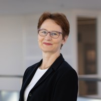 Helinä Karell